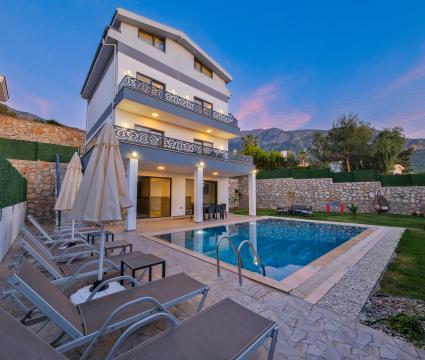 Villa Daisy C