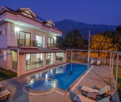 Villa Prestij  1