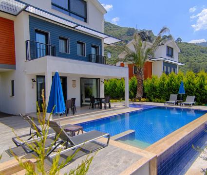 Villa Sardunya
