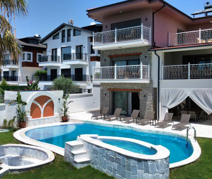 Villa Stone House X