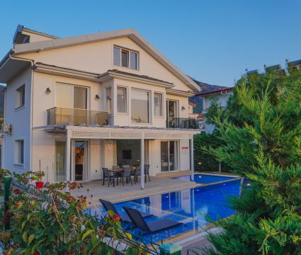 Villa La Pelit