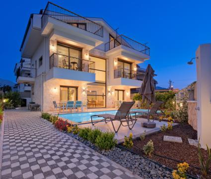 Villa Azmira Bohem