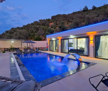 Villa Yaz Güneşi