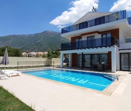 Villa Nes 2