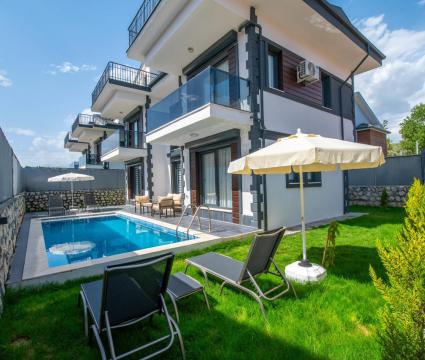 Villa Derinhera 2