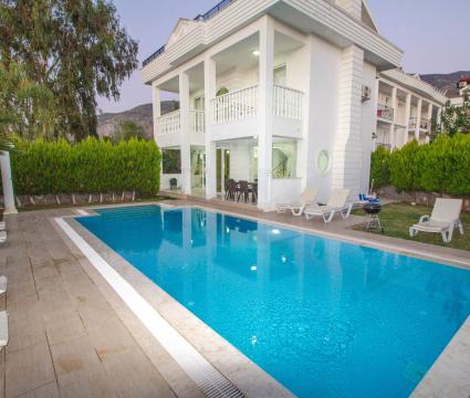 Villa Hisarpark D