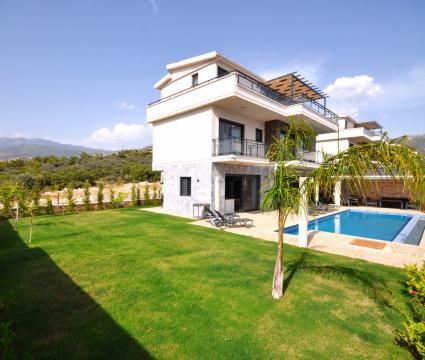 Villa Kuvars