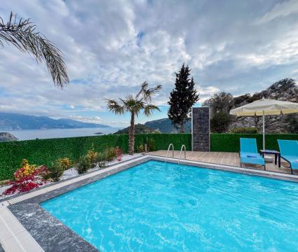 Villa Sweet Moon