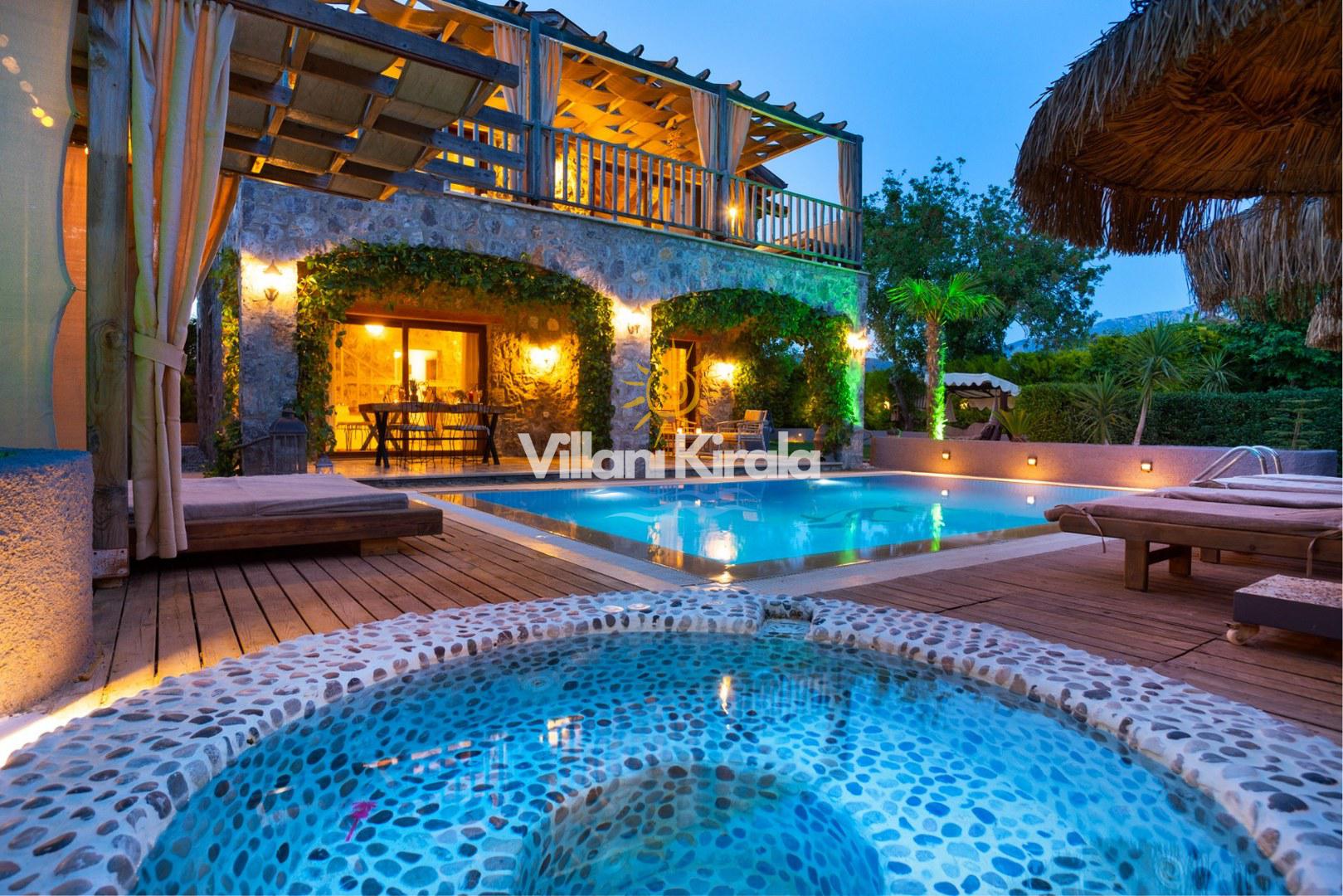 Isıtmalı Havuzlu Kiralık Villalar | Konforlu ve Sıcak Tatil - Villanı Kirala