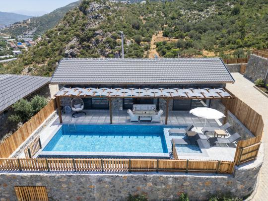 Villa Cronos