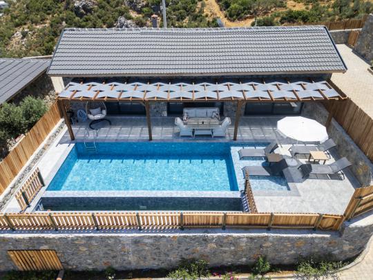 Villa Cronos