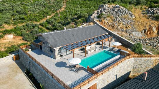 Villa Arya X