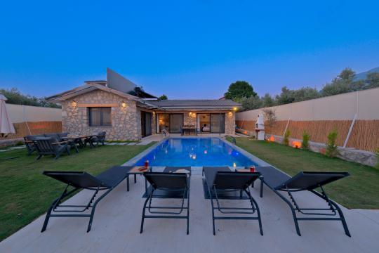 Villa Daylight