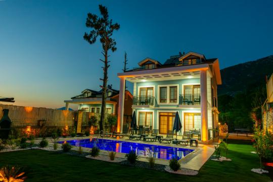 Villa  Mor 2