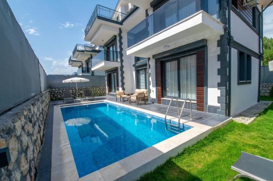 Villa Derinhera 2