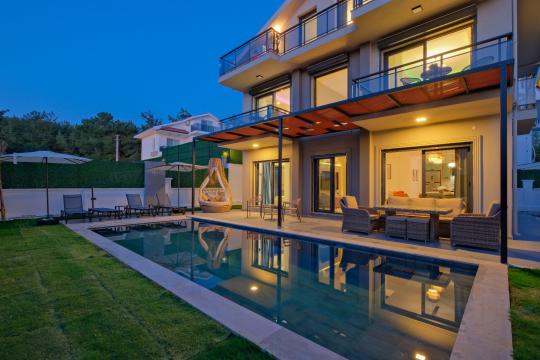 Villa Nadya 2