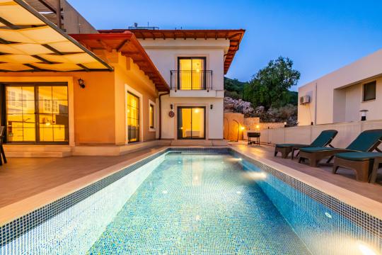 Villa Ares