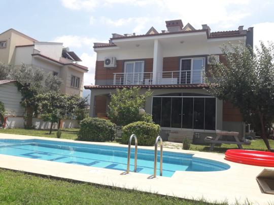 Villa Ela