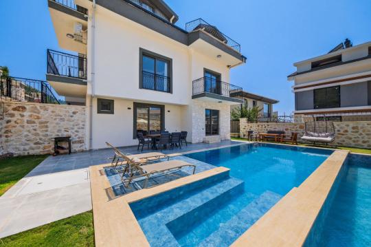 Villa Famose 1