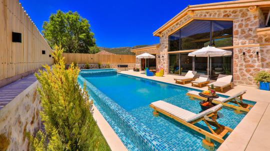 Villa Happiness