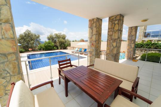 Villa Limon 2