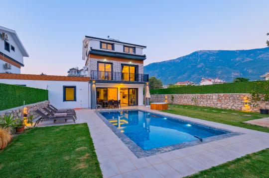 Villa Prestige 1