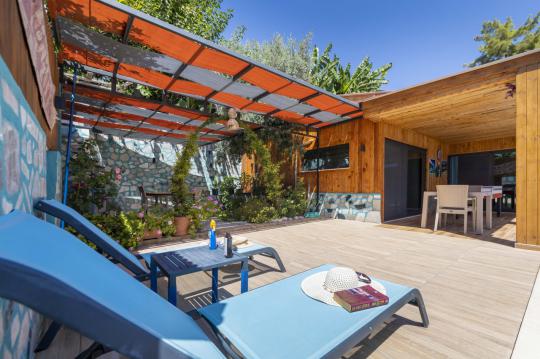 Villa Rainbow Wood
