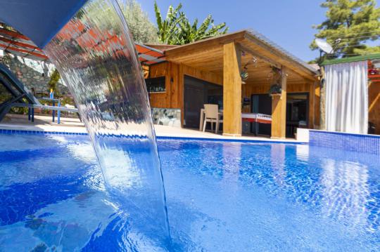Villa Rainbow Wood