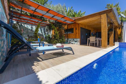 Villa Rainbow Wood