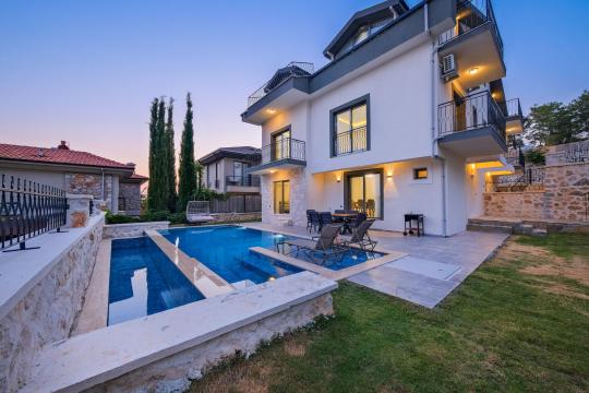 Villa Famose 2