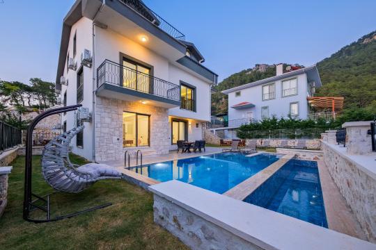 Villa Famose 2